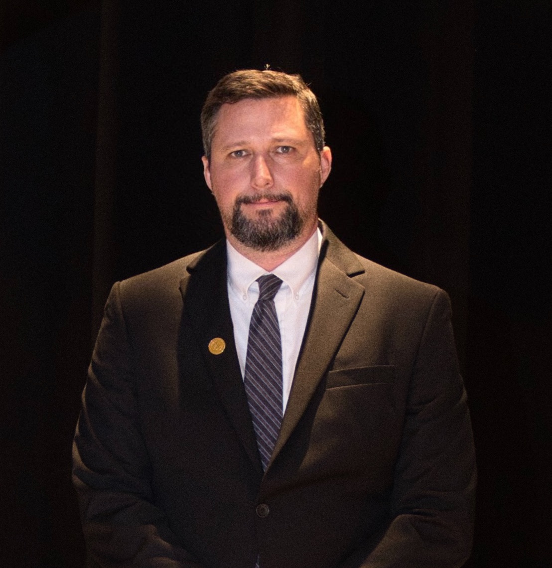 Dustin M. Gelegonya